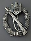 Infantry Assault badge in bronze